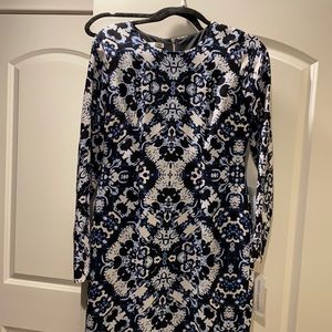 Stunning long sleeve dress